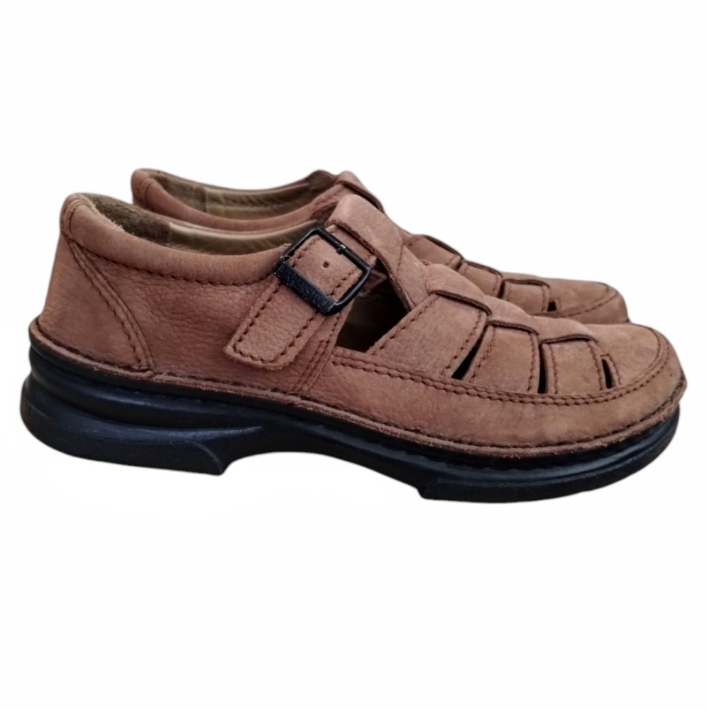 Birkenstock Madeira Leather Closed Toe Fisherman Sandals (Womens 6 to 6 1/2)